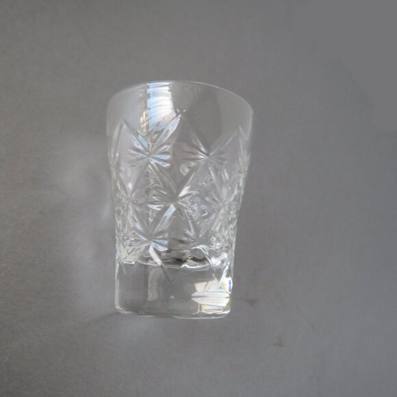 Set of 5 Vintage Shot Crystal Glasses Cut Glass Heavy Bottom Special Occasion - Picture 5 of 7
